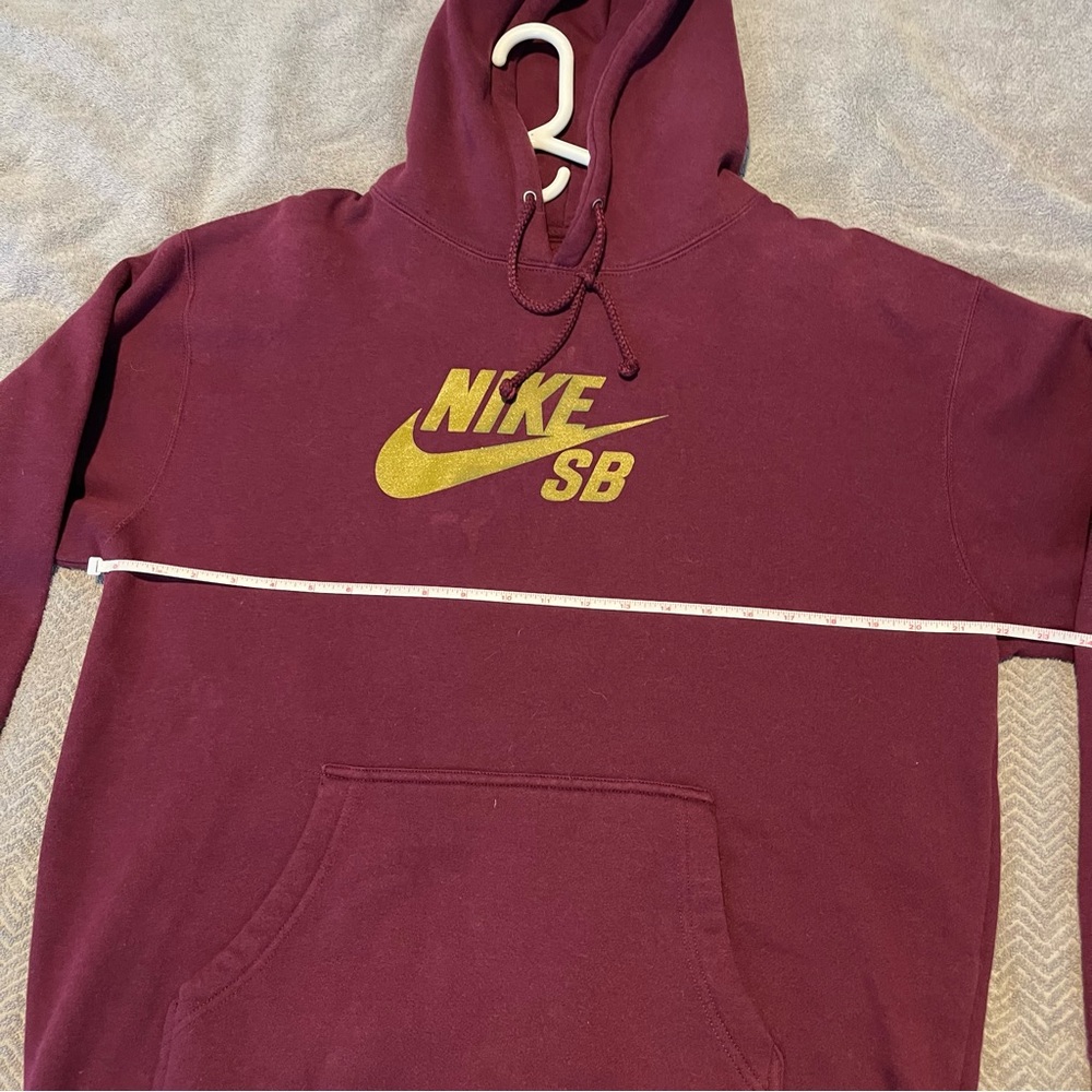 Men’s Skateboarding Hoodie with Kangaroo Pockets